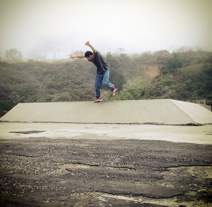Bobby Dodd | Backside Nosegrind | Baker Beach, S.F CA | photo: Zahina