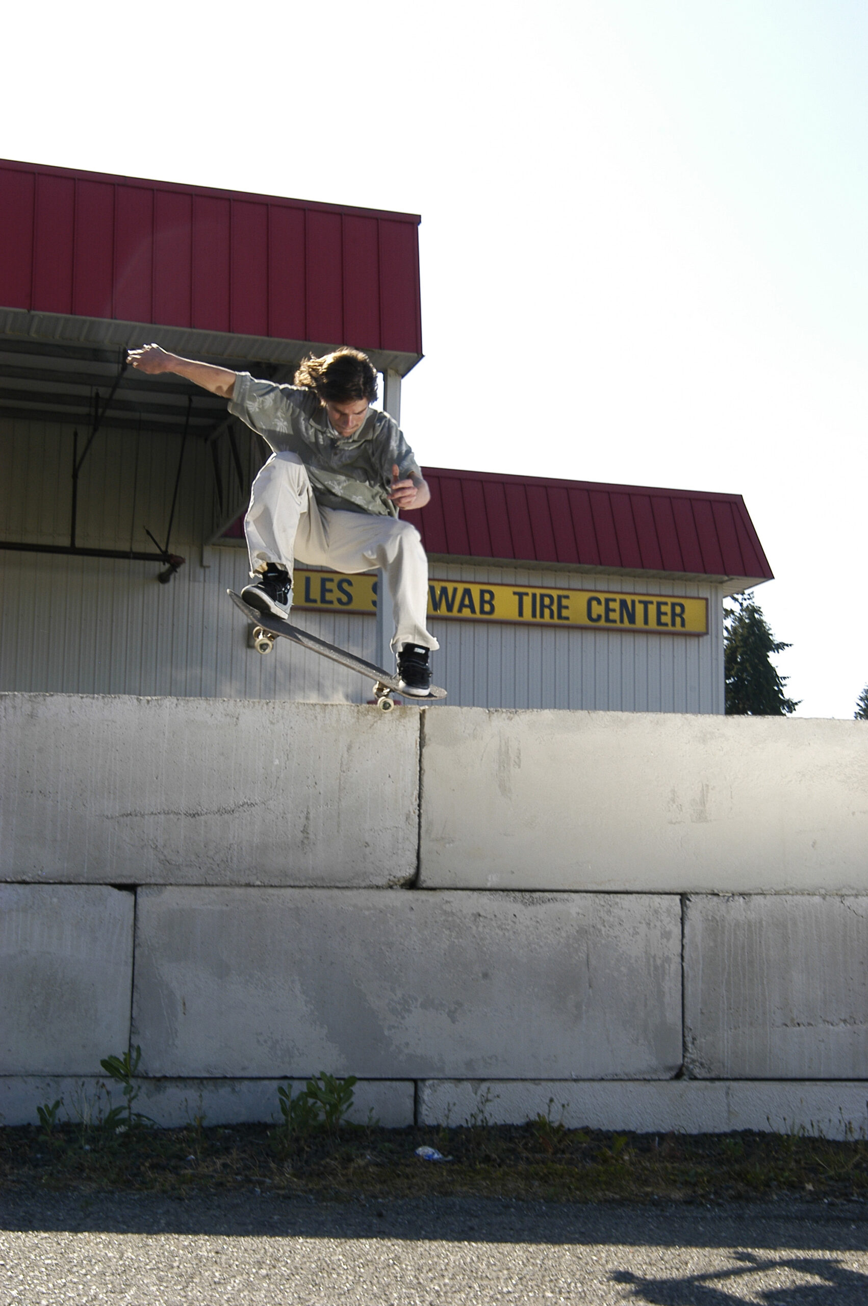 Travis Knight Nose Bonk 180 | Bremerton, Wa | photo: Dan Hager Travis Knight