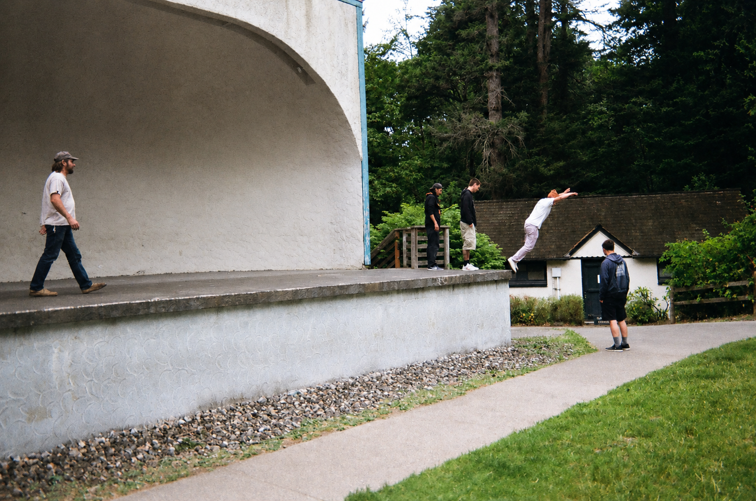 Canadians used to skate this spot right at the campground, we did not. firexside Bellingham